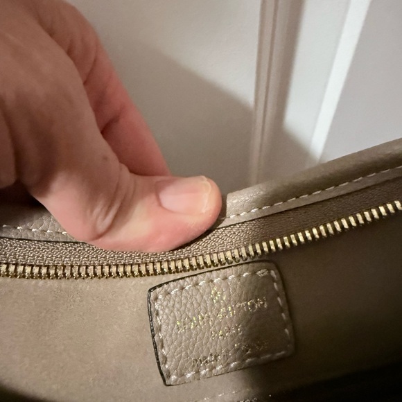 Designer Inspired Shoulder Bag - Picture 5 of 7